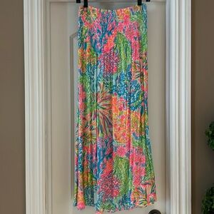 Lilly Pulitzer never worn, elastic cinched waist long skirt